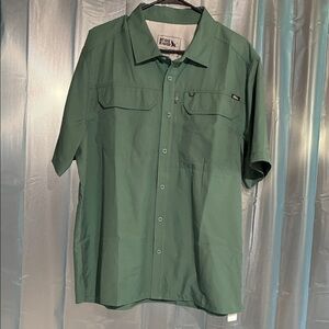 Eddie Bauer Men's Green Casual Button Down Shirt